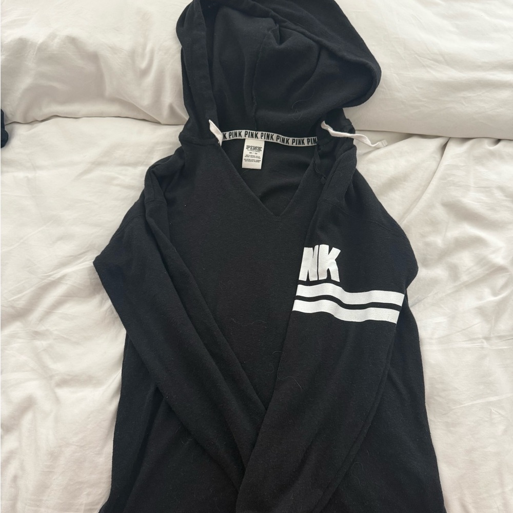 PINK Victoria’s Secret Black Beach Material Hoodie
